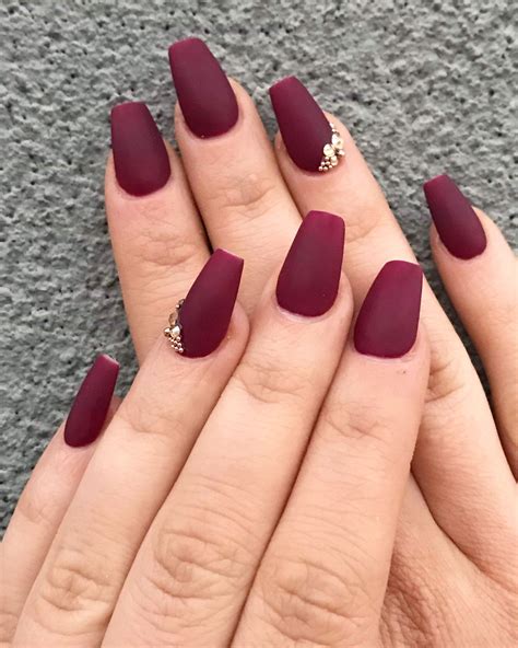 matte nails with designs